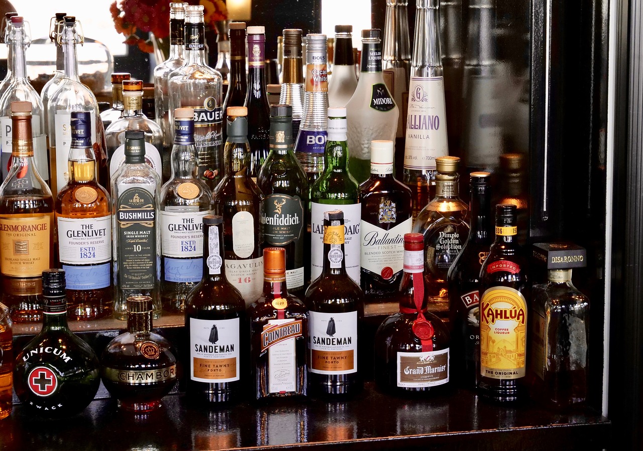 Let’s DIY: Creating Bar Stools for Your Home